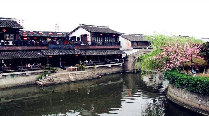 北京人艺大戏《正红旗下》致敬老舍诞辰125周年，与观众一起过“京味儿”大年